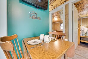 Cottage (2 Bedrooms) | Interior - Hike + Snow Play! Waterfront Paradise Lake Retreat (Carp Lake)