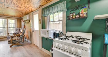 Waterfront Paradise Lake Cottage w/ Private Dock!