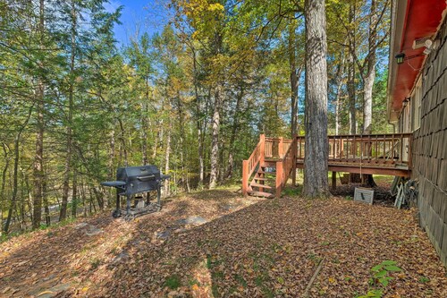 Catskill Mtn Home w/ Deck ~ 1 Miles to Zoom Flume!