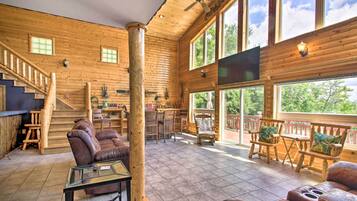 House (Multiple Bedrooms) | Interior