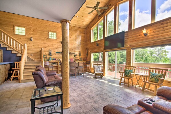 House (Multiple Bedrooms) | Interior - Spacious Frazee Home w/ Direct Lake Access! (Frazee)