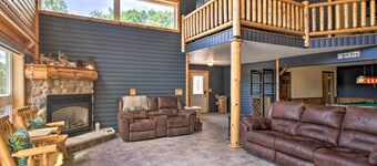 Spacious Frazee Home w/ Direct Lake Access!