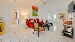 Unclassified image, 3 of 24, button - Airy Naples Vacation Rental ~ 8 Mi to Beaches (Naples)