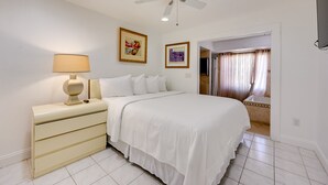 Unclassified image, 5 of 24, button - Airy Naples Vacation Rental ~ 8 Mi to Beaches (Naples)