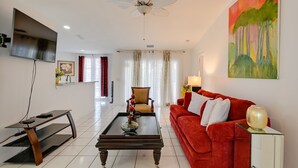 Unclassified image, 2 of 24, button - Airy Naples Vacation Rental ~ 8 Mi to Beaches (Naples)