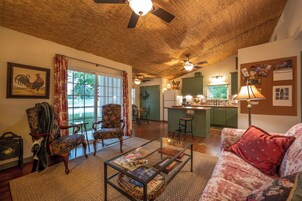 Cottage (1 Bedroom) | Interior