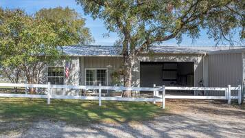 Cottage (1 Bedroom) | Interior