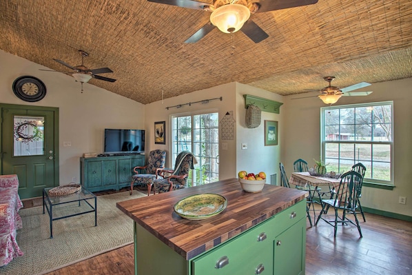 Cottage (1 Bedroom) | Interior