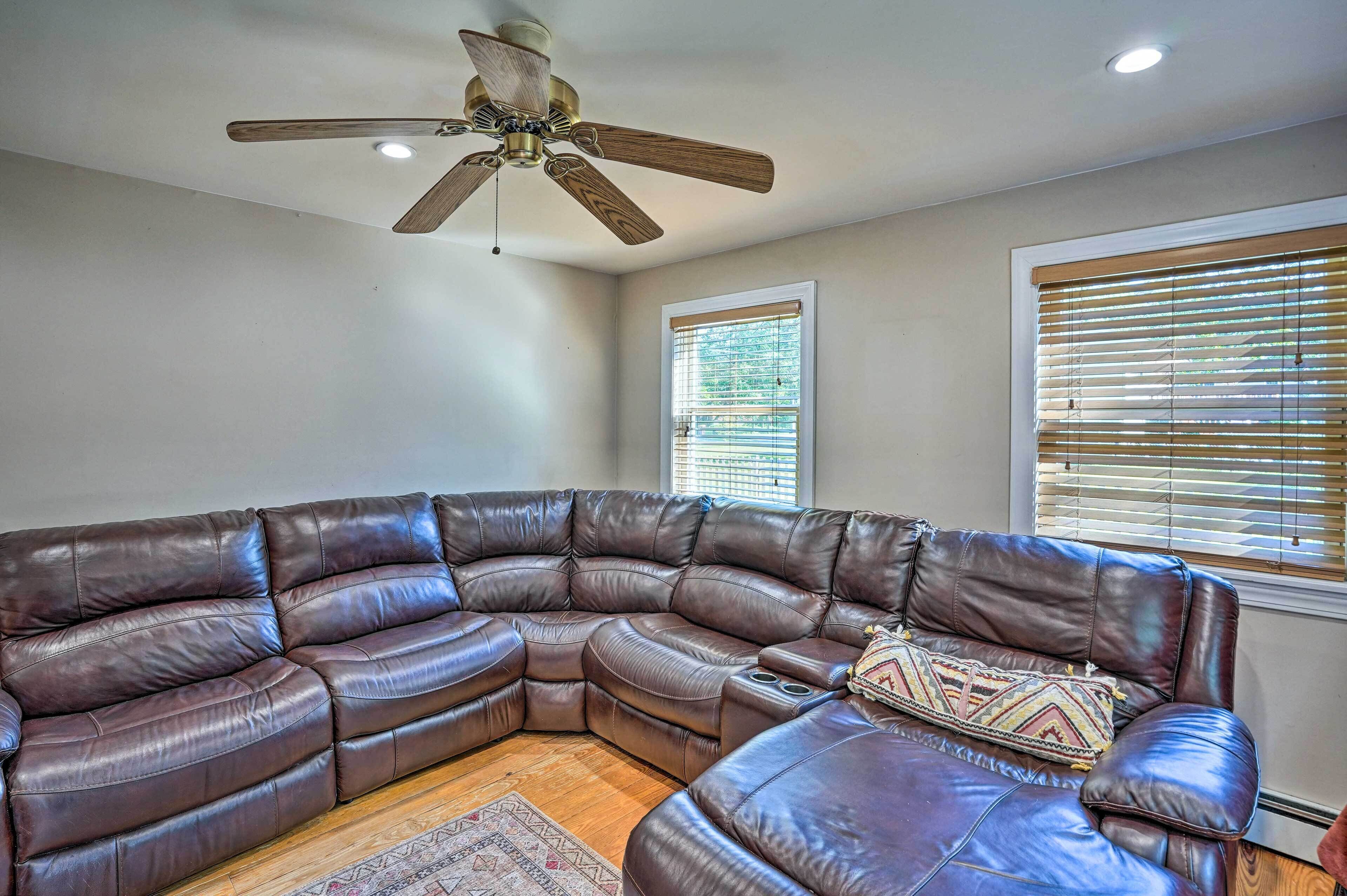 House (4 Bedrooms) | Interior