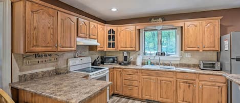 House (4 Bedrooms) | Interior