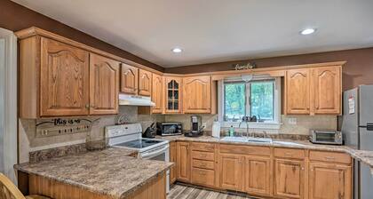 Pet-friendly Saratoga Springs Home w/ Pool!