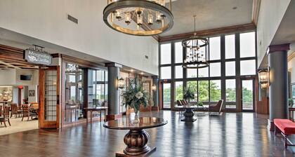 Group Winter Retreat! Stunning Villa Near SDC