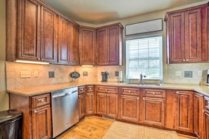 Villa (4 Bedrooms) | Interior