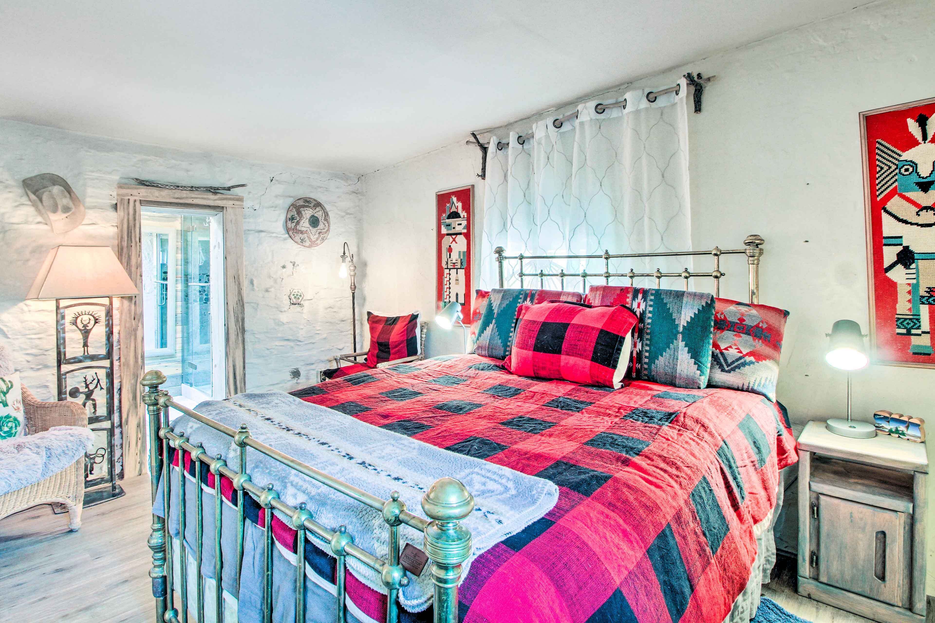 San Fidel Escape on Route 66: Patio w/ Views!