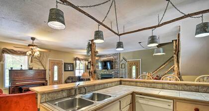 Guntersville Cabin Nestled in Kudzu Cove Resort