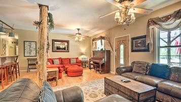 Cottage (5 Bedrooms) | Interior