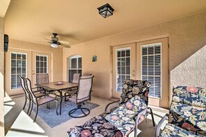 Villa (4 Bedrooms) | Interior