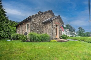 Cottage (2 Bedrooms) | Interior