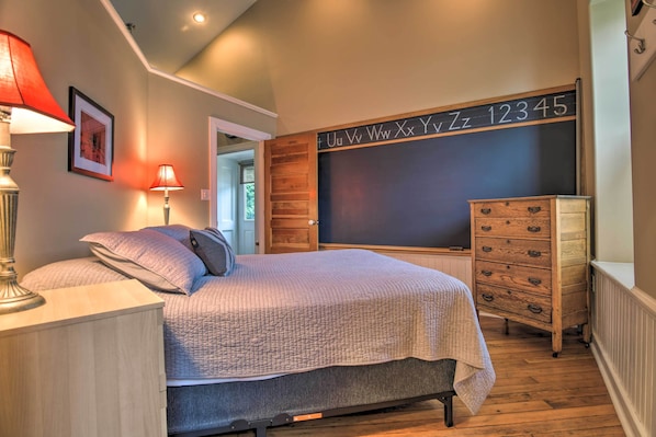 Cottage (2 Bedrooms) | Interior