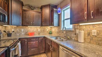 Microwave, oven, stovetop, dishwasher