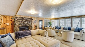 Unclassified image, 4 of 35, button - Hike, Fish & Boat: Waterfront Home in Brainerd! (Brainerd)