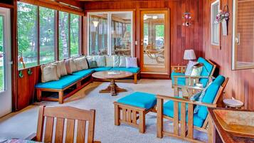 Rumah (4 Bedrooms) | Interior