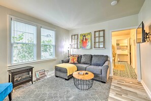 Apartment (0 Bedroom) | Interior