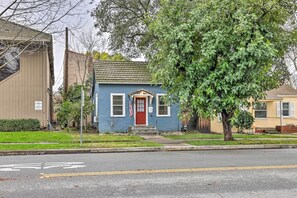 Apartment (0 Bedroom) | Interior