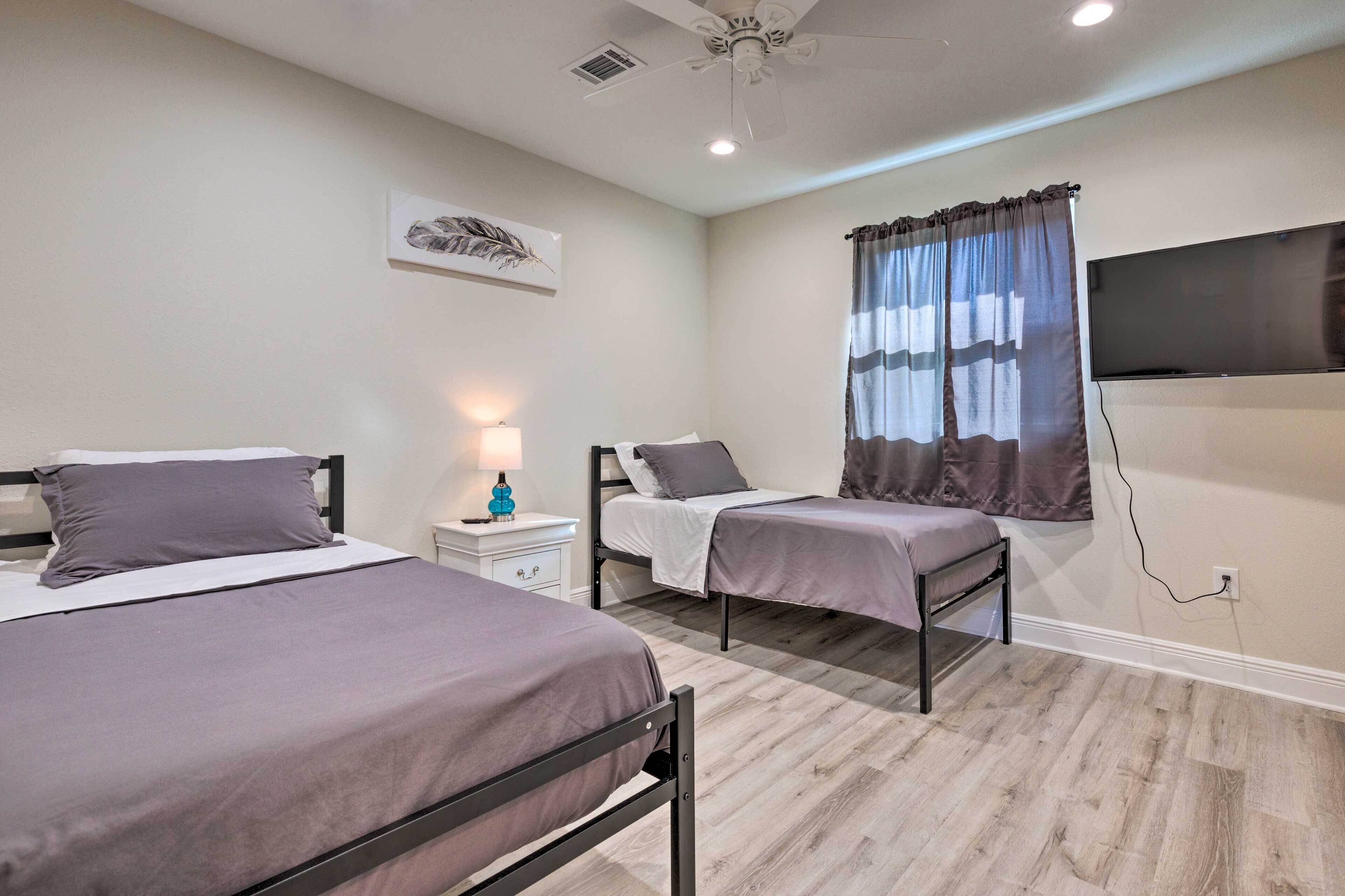 Spacious Gulfport Home w/ Yard: 1 Mi to Beach