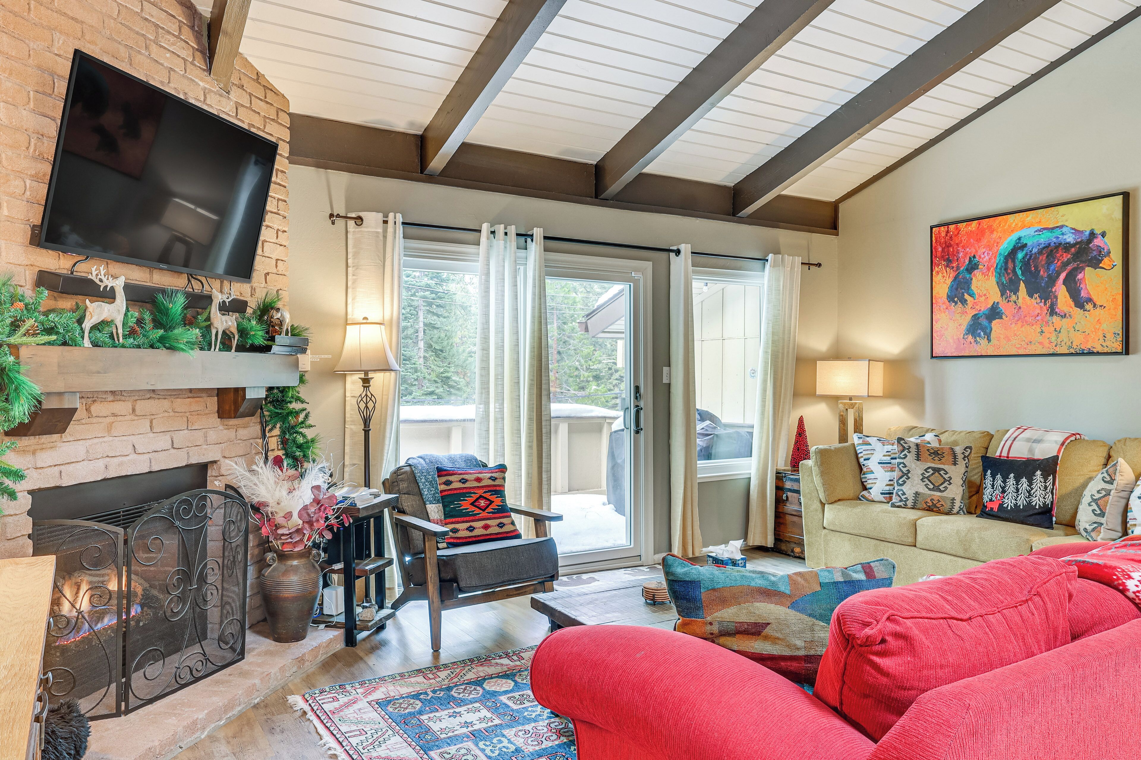 Apartment (3 Bedrooms) | Front of property