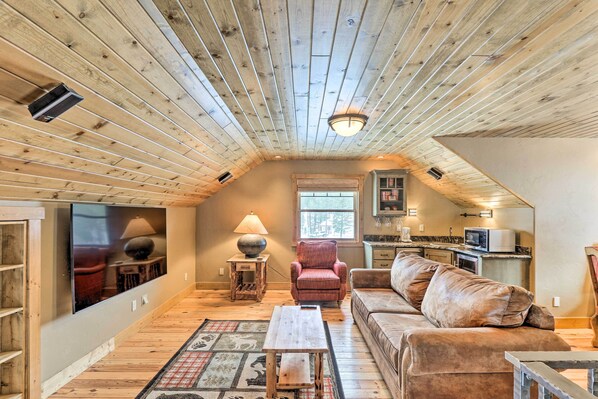 Nhà (4 Bedrooms) | N��ội thất