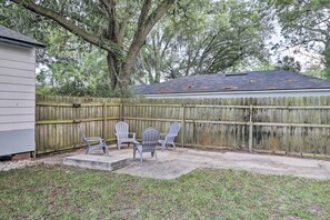 House (3 Bedrooms) | Interior - Jacksonville Retreat w/ Pool & Yard - 3 Mi to Zoo! (Jacksonville)