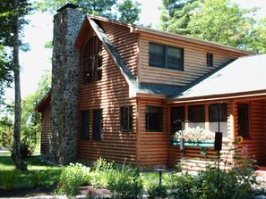 House (3 Bedrooms) | Interior - Upscale Fryeburg Cabin: Hot Tub + Billiards Table! (Fryeburg)