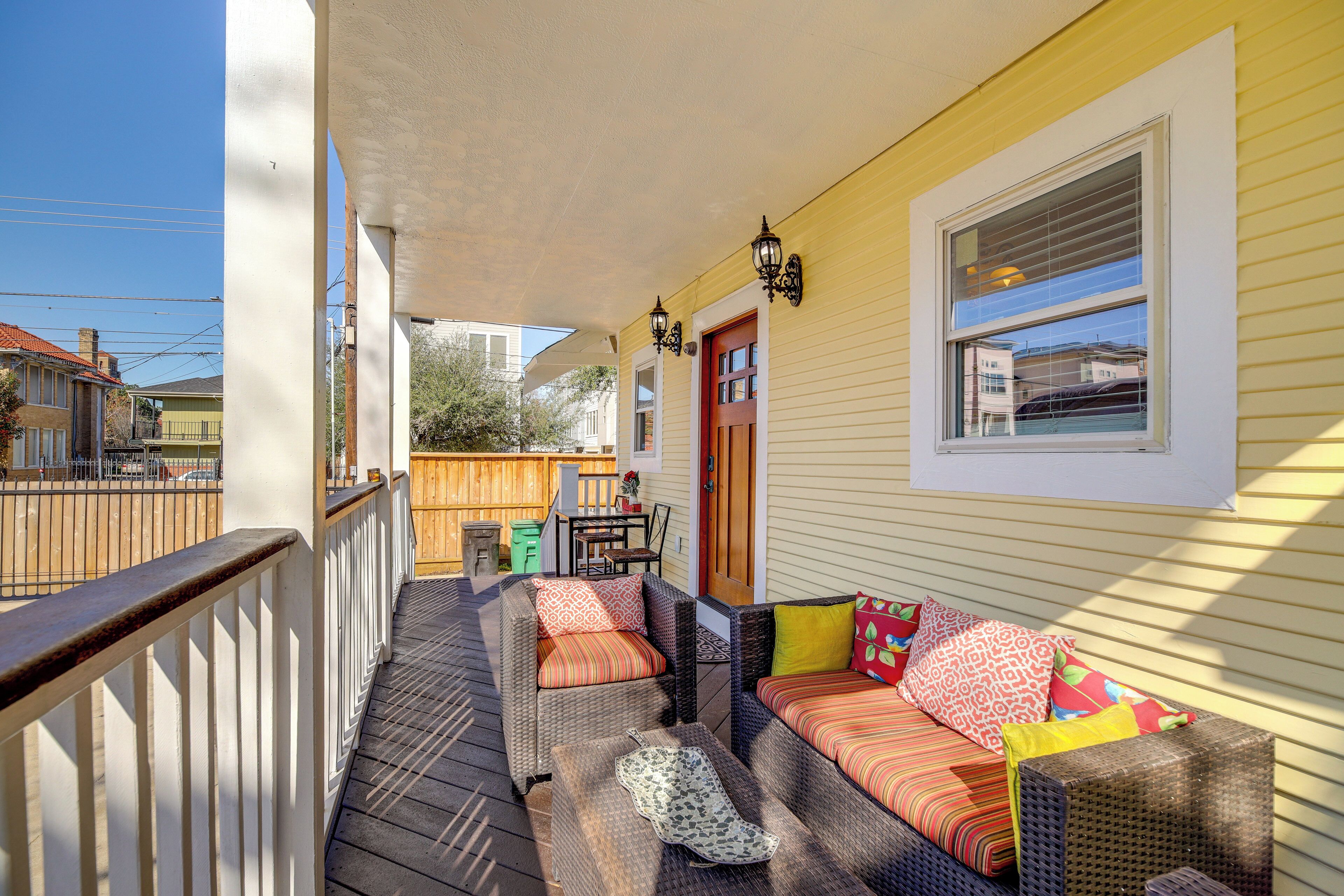 House (5 Bedrooms) | Interior