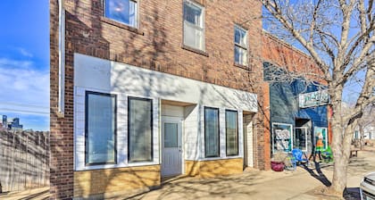 Walk to Restaurants & Dtwn Hettinger: Apt w/ Yard