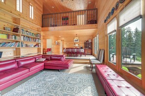 House (4 Bedrooms) | Interior - Spacious Soldotna Home w/ Mackey Lake Views! (Soldotna)