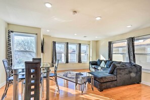 Unclassified image, 2 of 25, button - Bright Irvington Home ~ 2 Mi to Prudential Center! (Irvington)