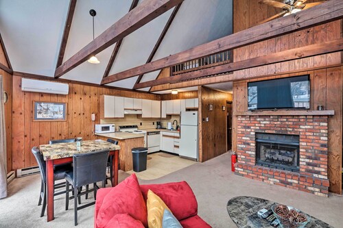 7 Miles to State Park: Poconos Getaway w/ Deck!