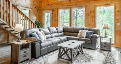 Timber Creek Lodge | Pet Friendly + Mtn Views