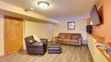 Apartment (1 Bedroom) | Interior