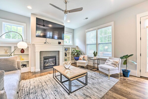 House (4 Bedrooms) | Interior