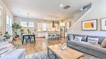 Nhà (4 Bedrooms) | Nội thất