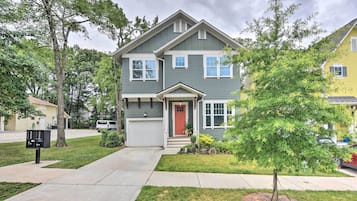 Nhà (4 Bedrooms) | Mặt tiền nơi lưu trú