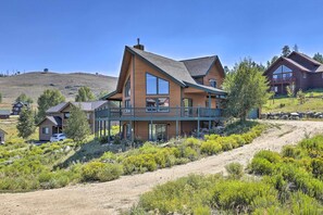 Interior - Deck, Bar & Mtn Views: Grand Granby Retreat! (Granby)