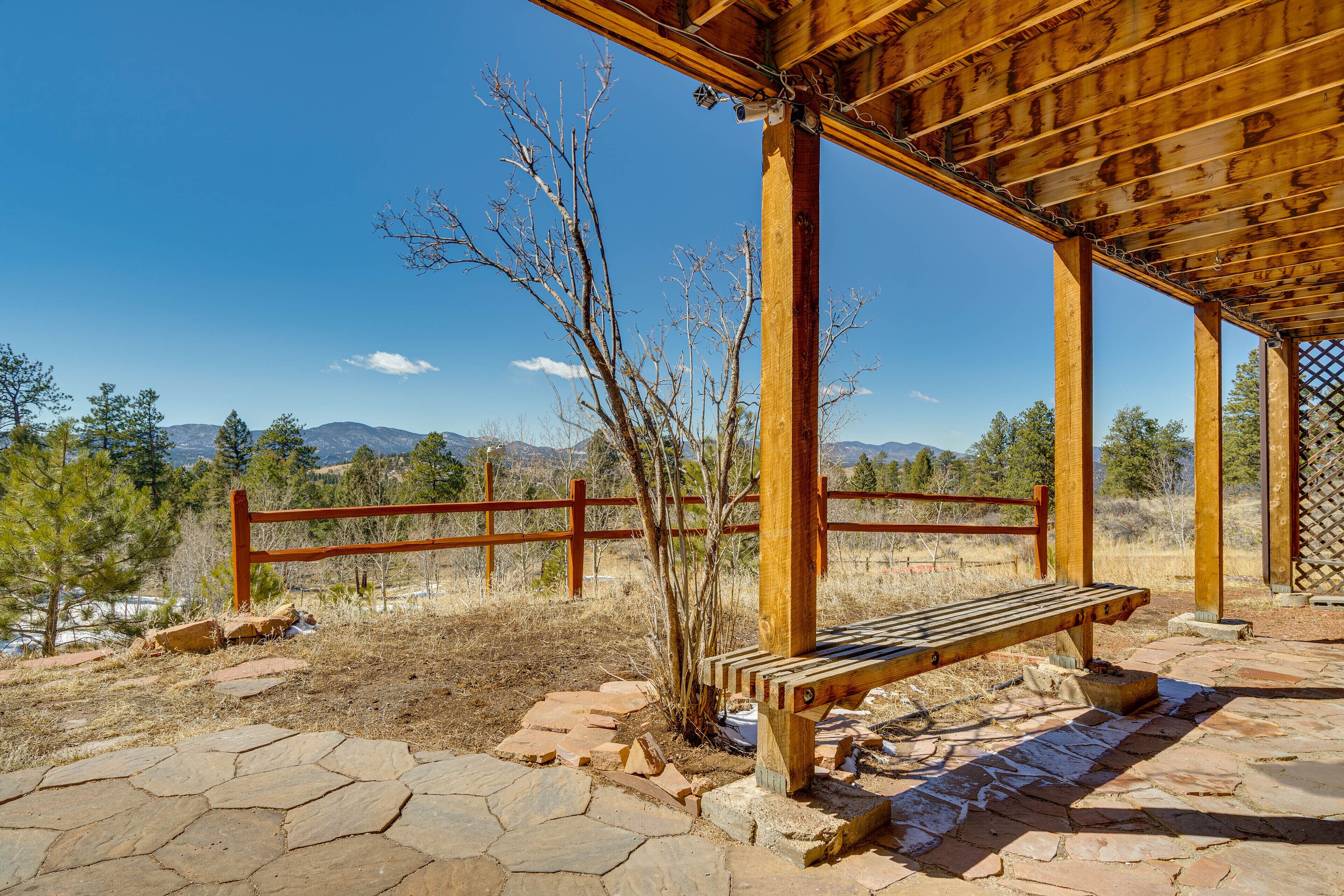 Lovely Lake George Cabin w/ Mountain Views!