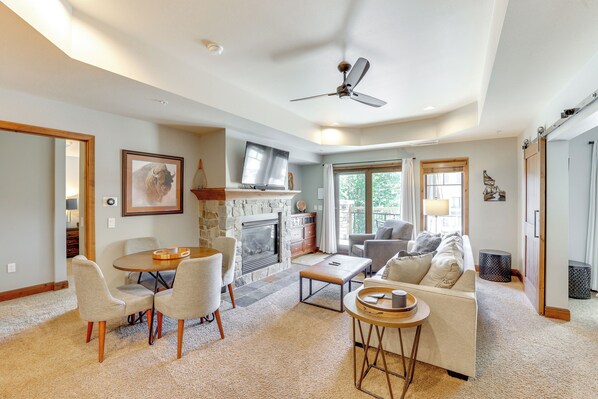 Apartment (2 Bedrooms) | Front of property