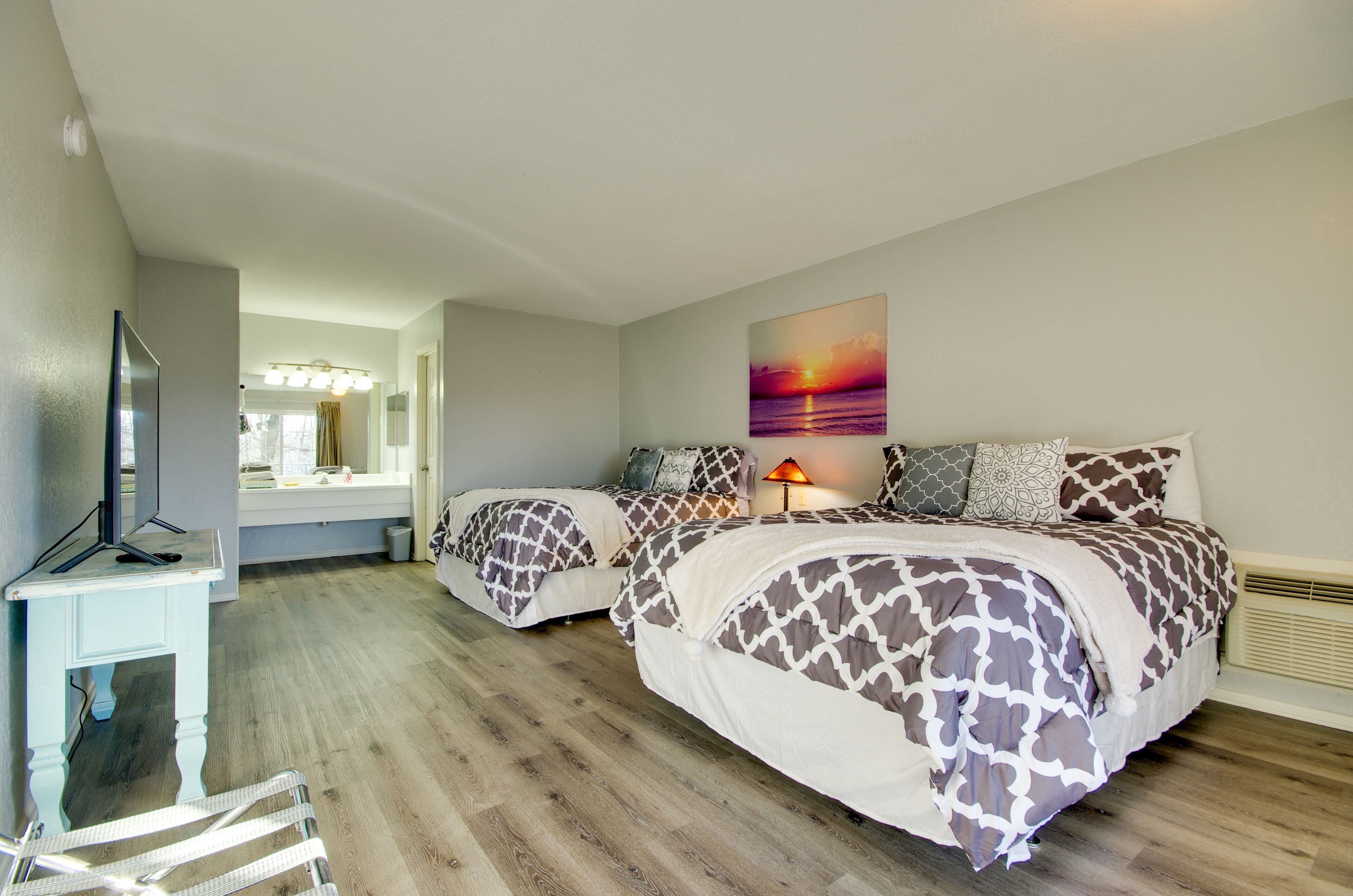 Breezy Margaritaville Resort Getaway w/ Gas Grill!