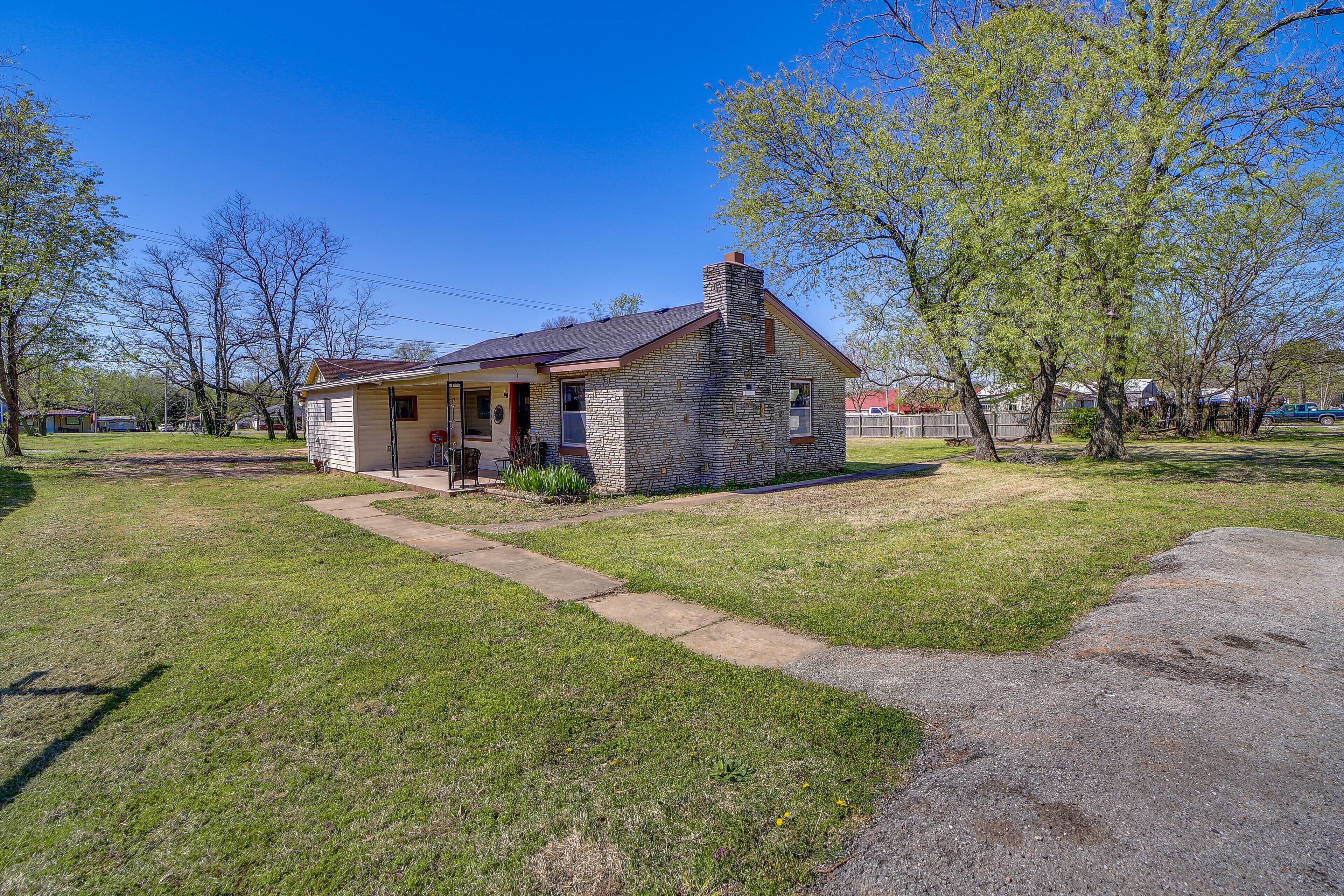 Langley Vacation Rental < 3 Mi to Grand Lake!