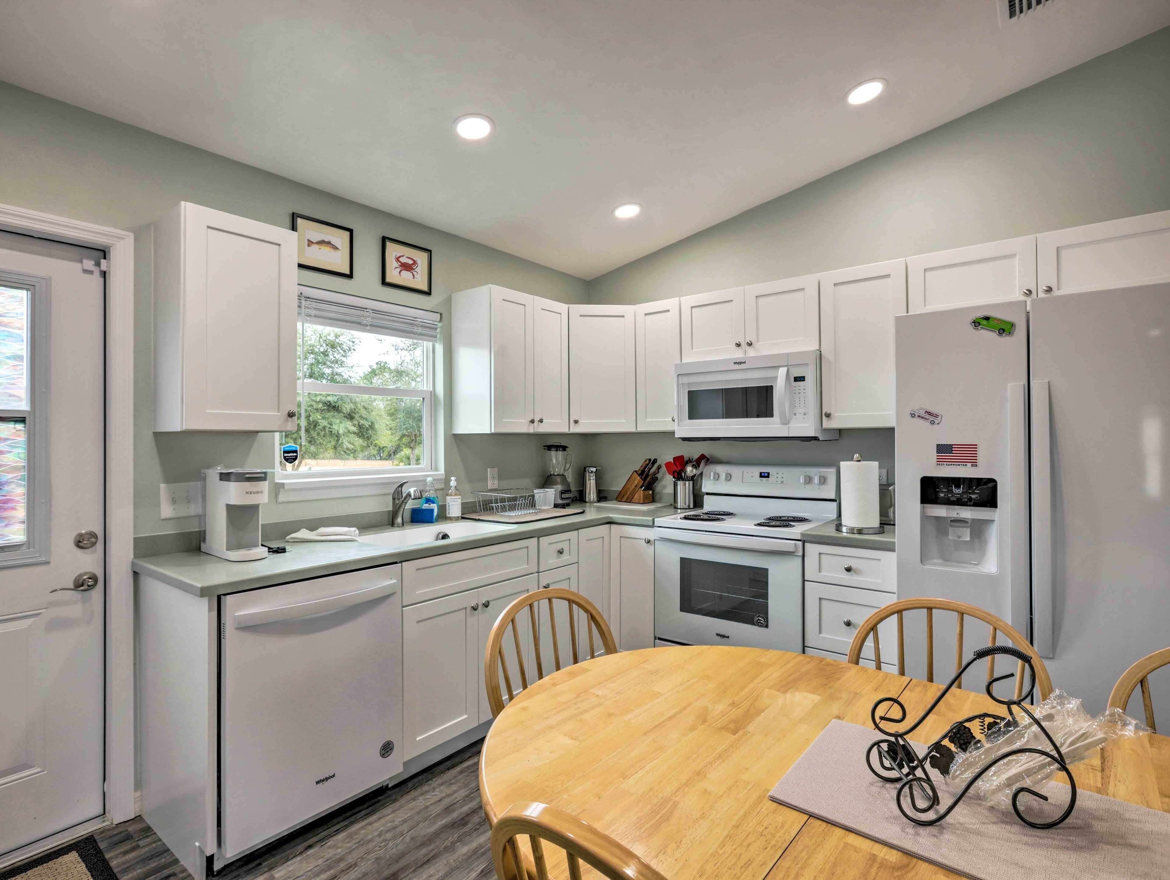 House (2 Bedrooms) | Interior