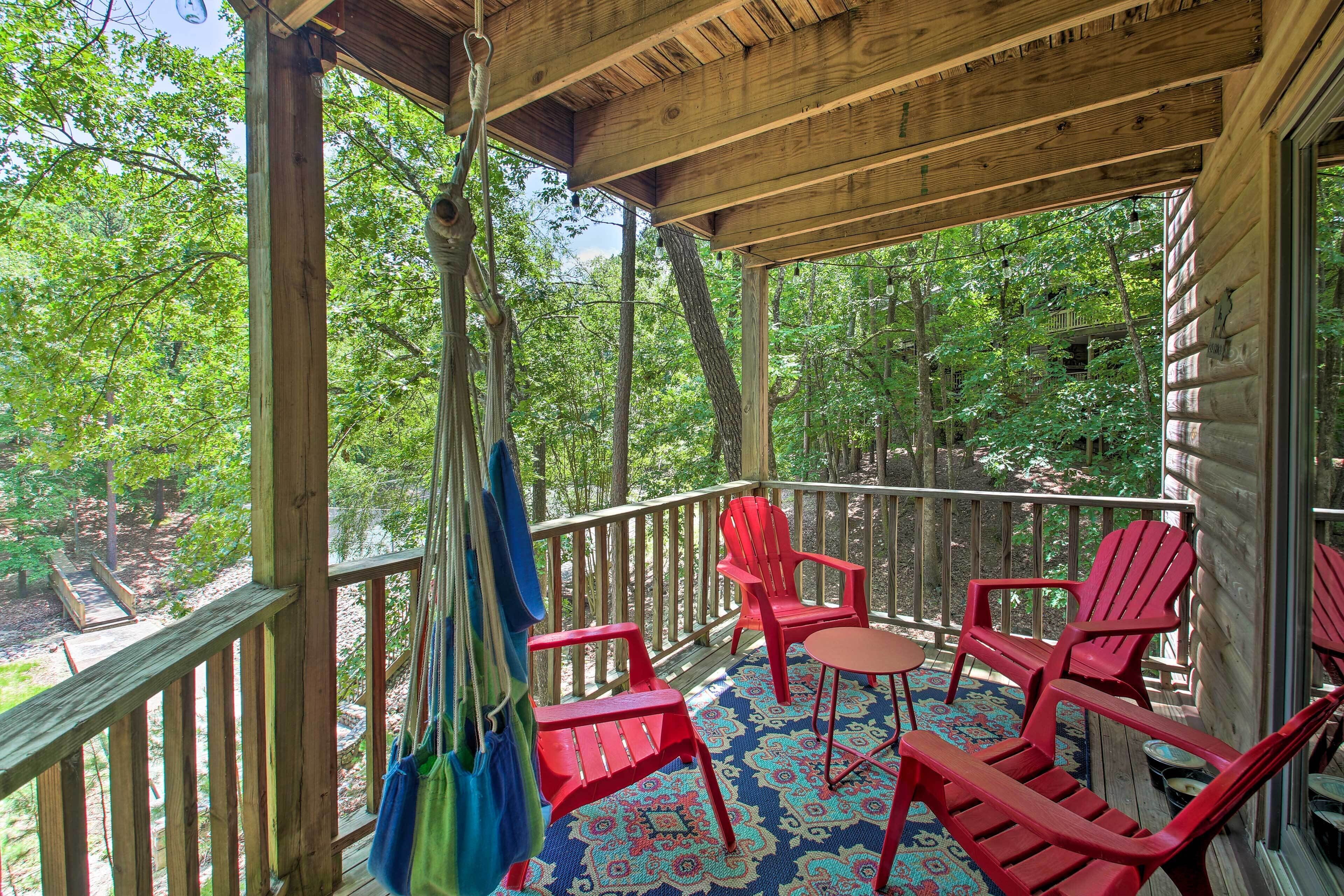 Apartment (2 Bedrooms) | Front of property